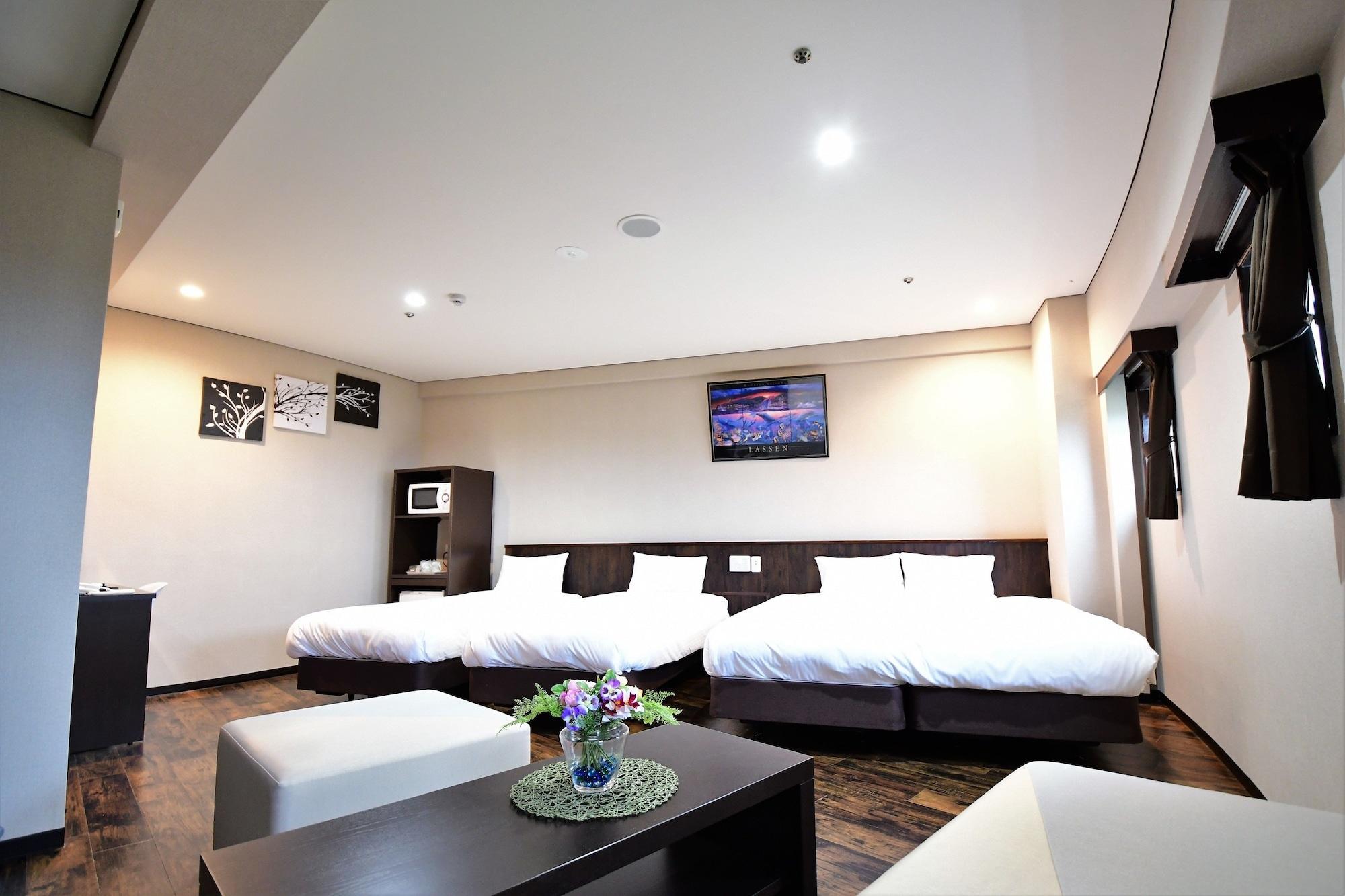 Rycom Crystal Hotel Okinawa Eksteriør billede